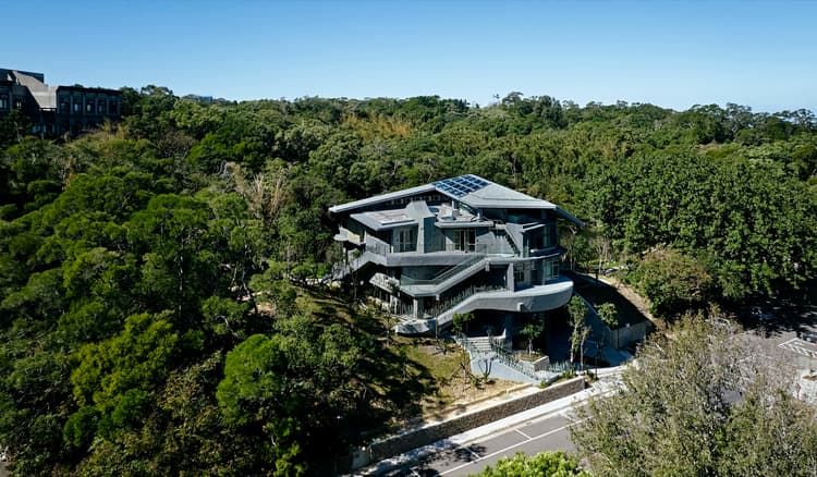 国立清華大学文学館