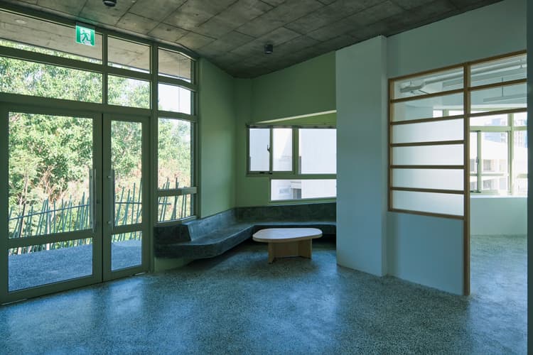 国立清華大学文学館