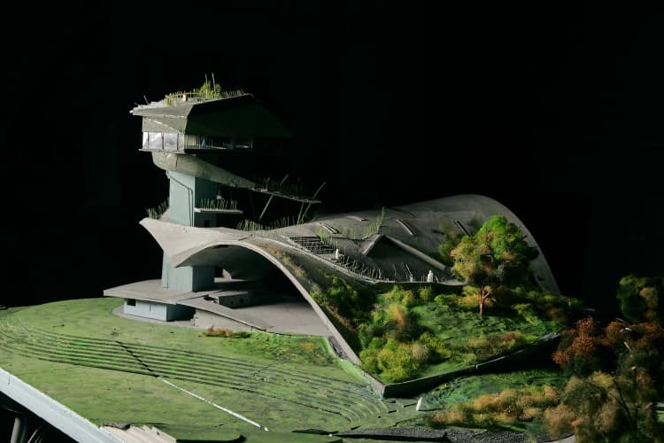 員山こどもの公園