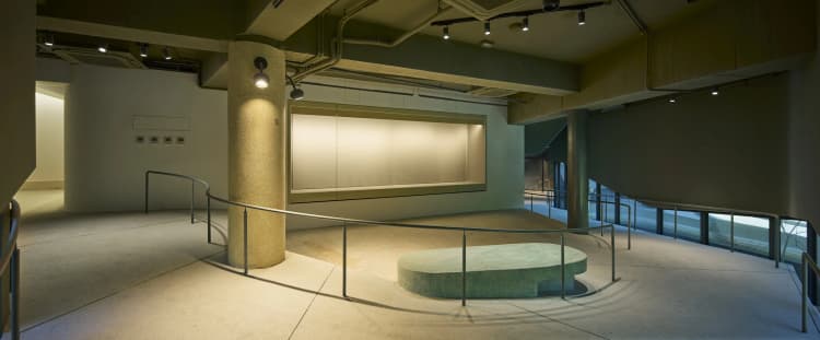 国立清華大学文物館