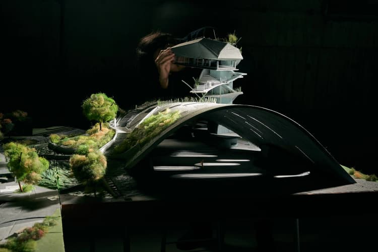 員山こどもの公園